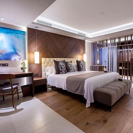 Panafrica Hotel Boutique & Spa 바타 외부 사진